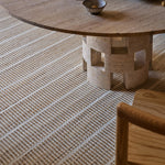 Trellis Rug White, Armadillo
