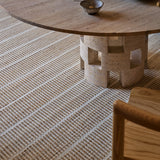 Trellis Rug White, Armadillo
