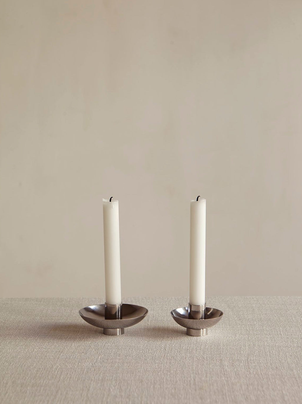 Rotate Candle Holders, Essei