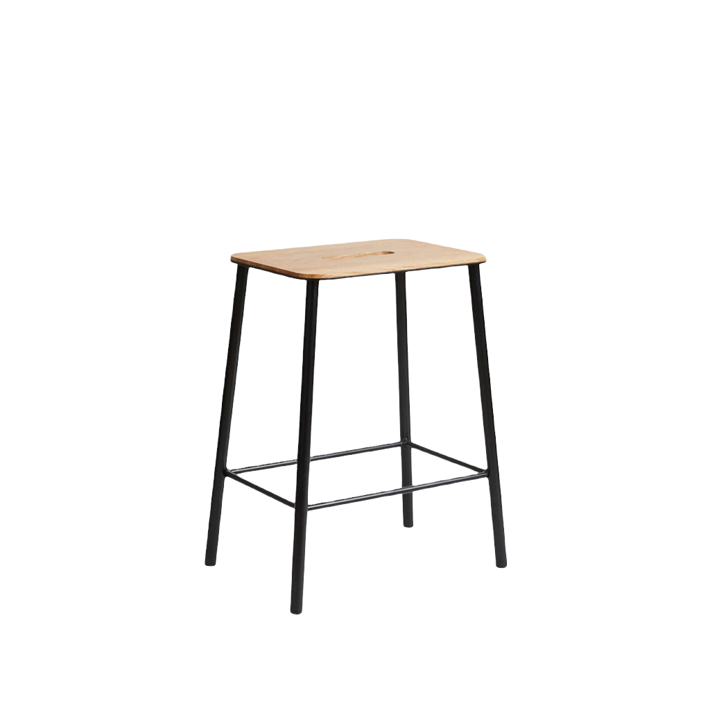 Adam Stool Black, Frama