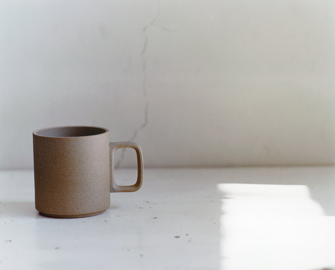 Hasami Mug Medium Natural, Hasami Porcelain