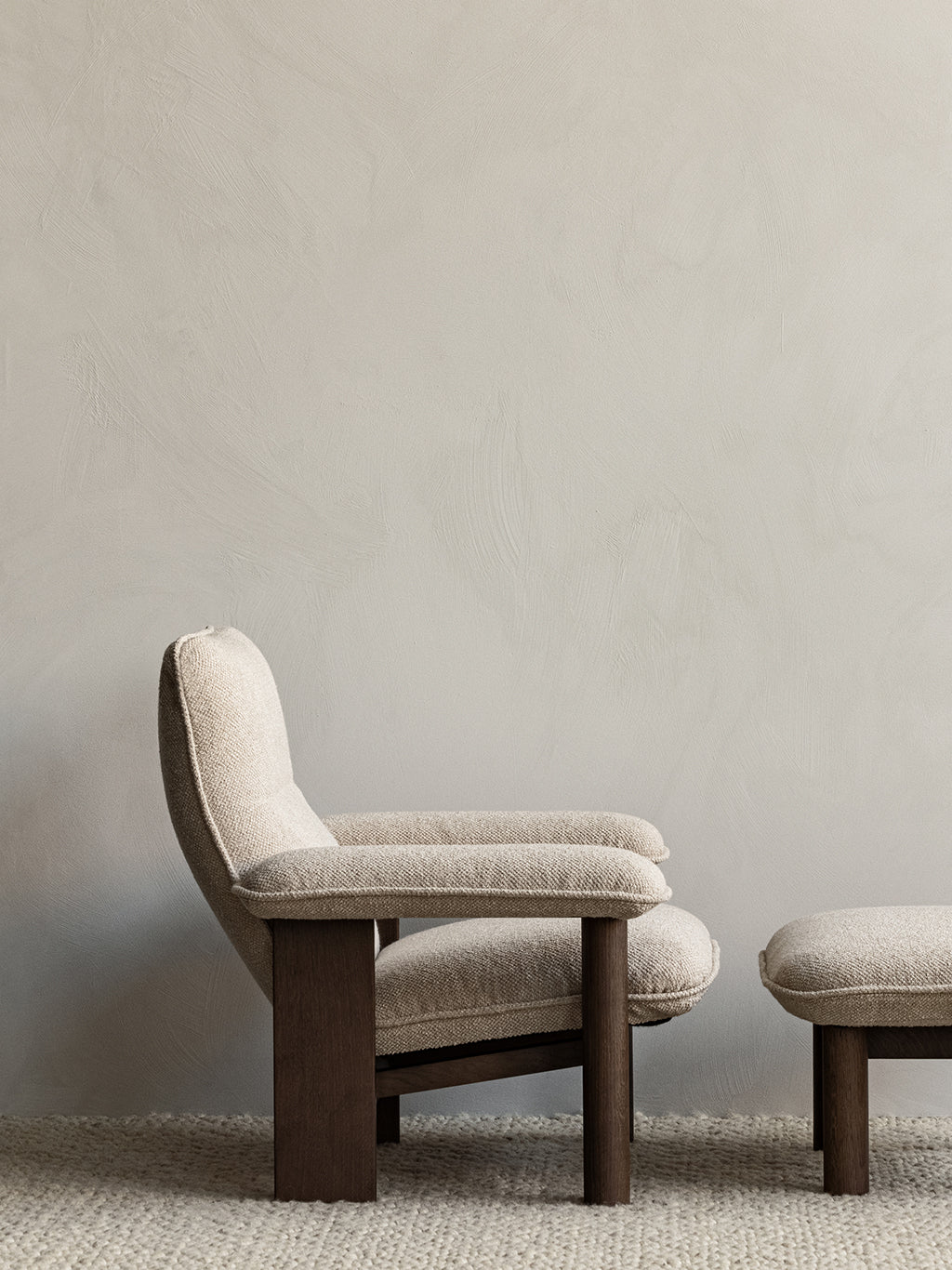 Brasilia Ottoman Dark Stained Oak Bouclé 02, Menu