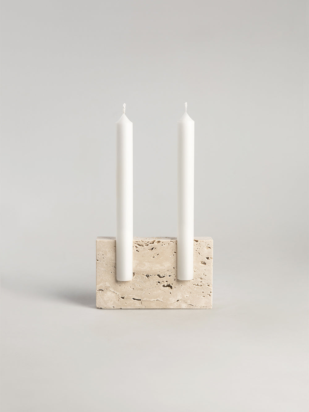 Snug Candleholder Travertine, Sanna Völker