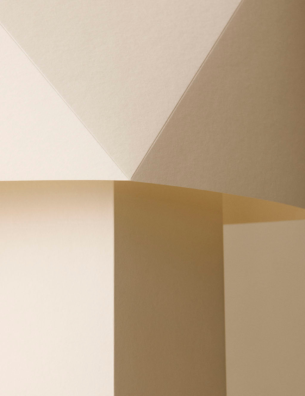 Aplat: from folded paper to table lamp