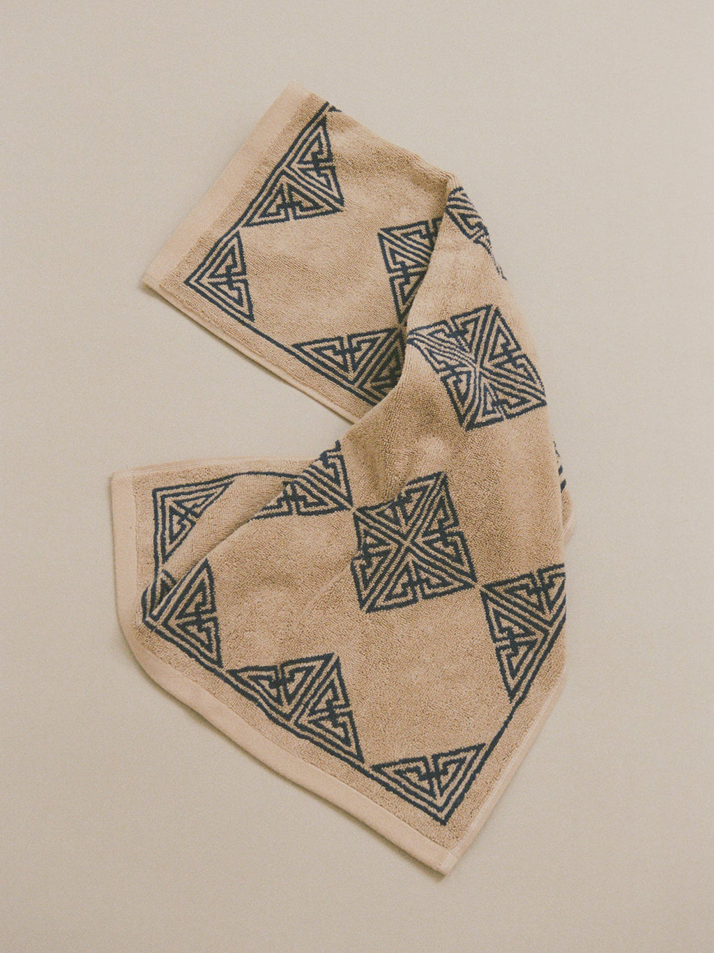 Agnes Hand Towel, Autumn Sonata