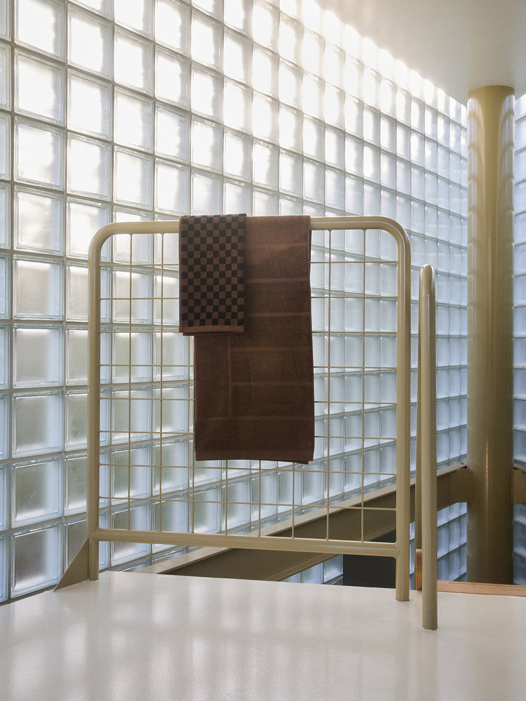 Heritage Tabac & Noir Collection, BAINA