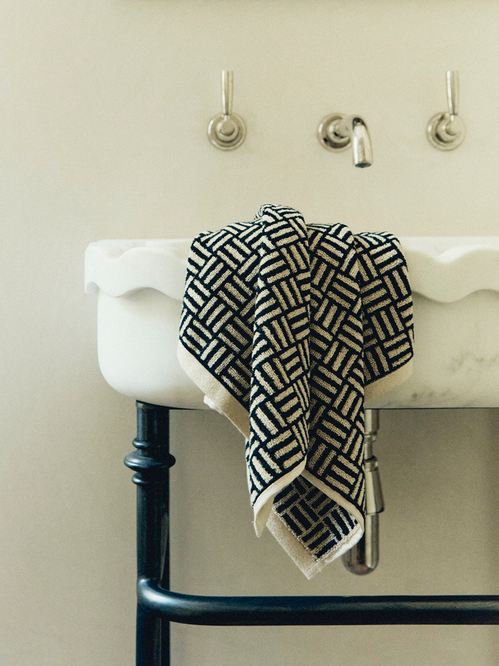Weave Collection Sand & Noir, Baina