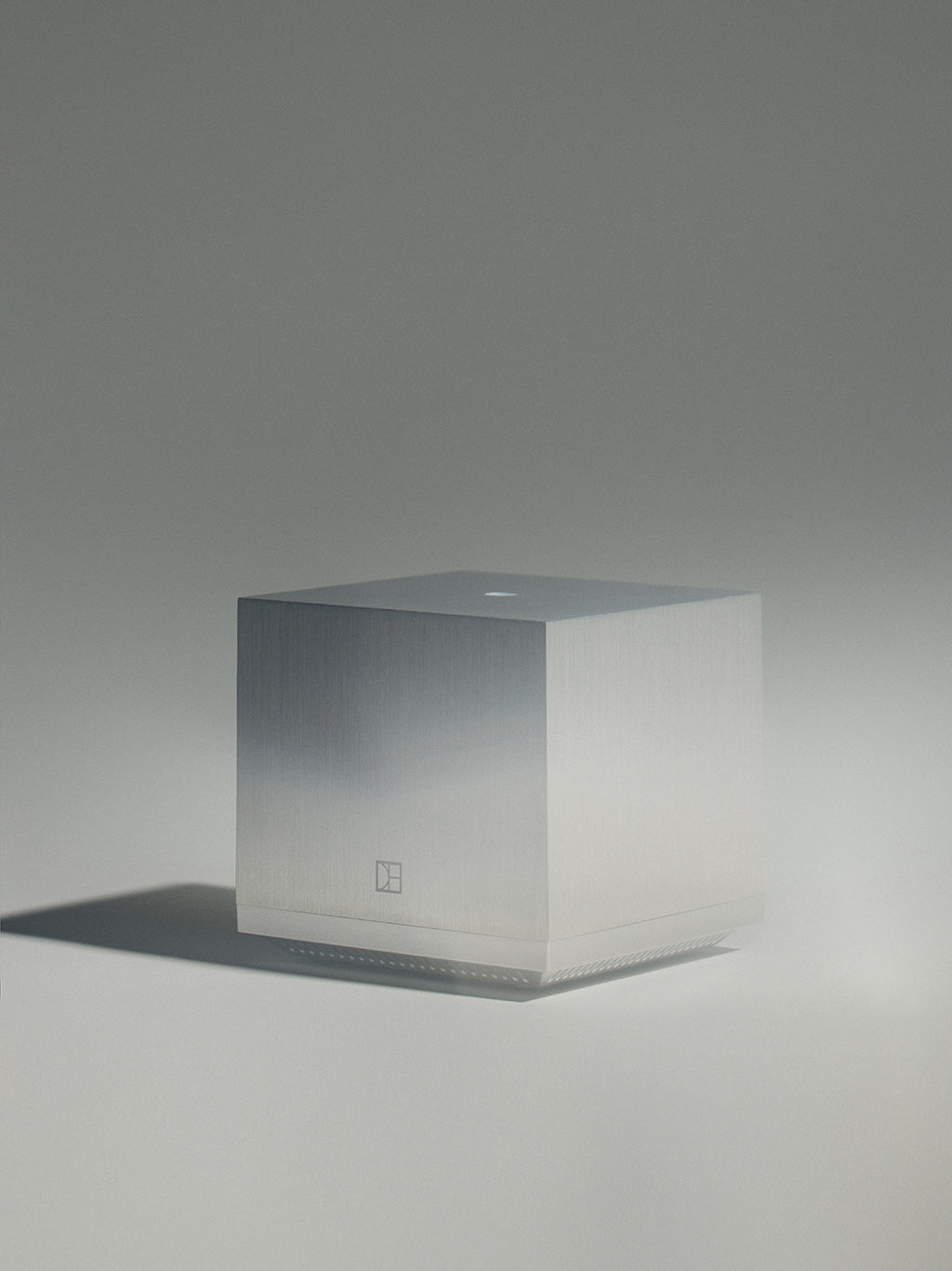 Diffuser No. 1, Difusë