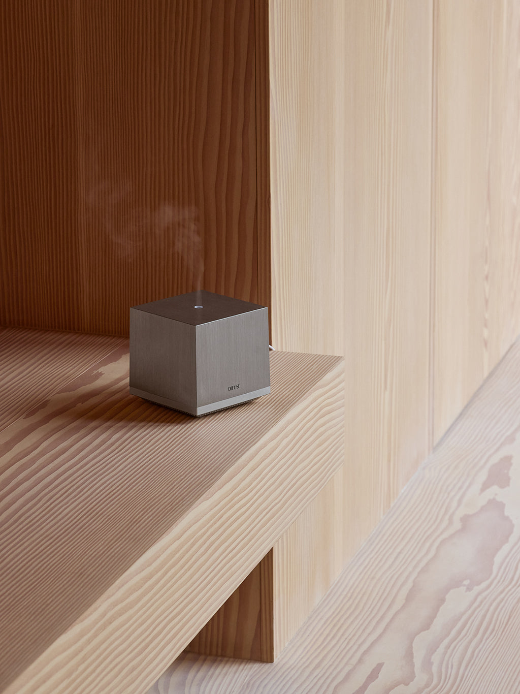 Diffuser No. 1, Difusë