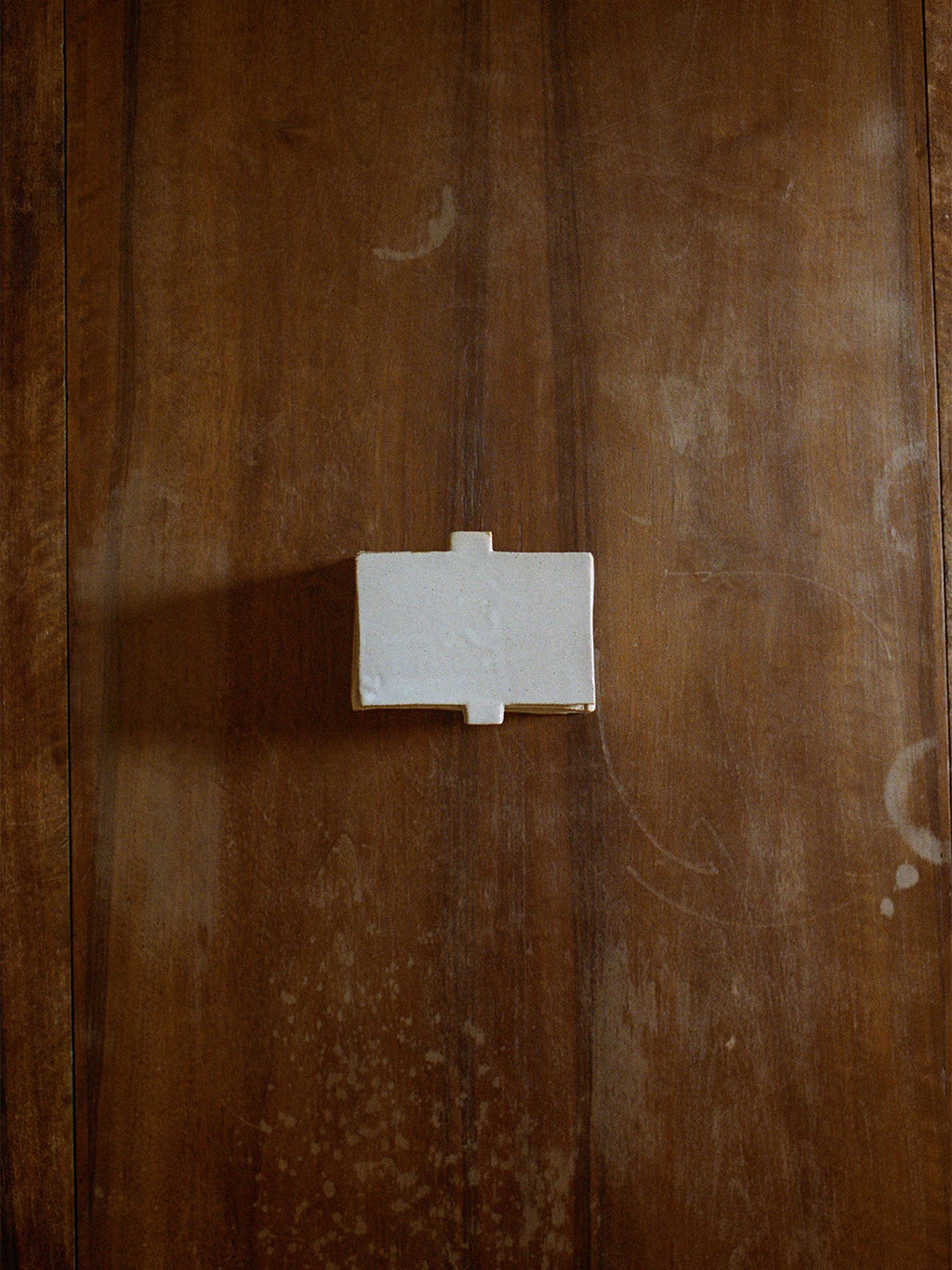 Manteca Butter Dish, Estudio Vernis