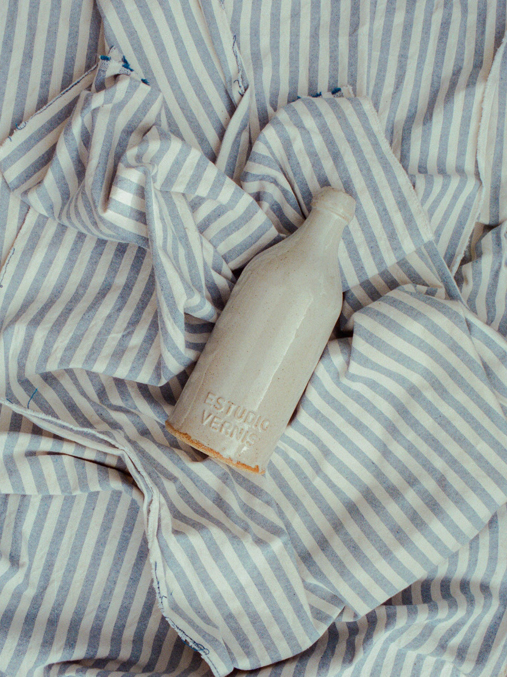 Botella Water Bottle, Estudio Vernis