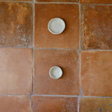 V9 and V7 Mini Bowl, Estudio Vernis