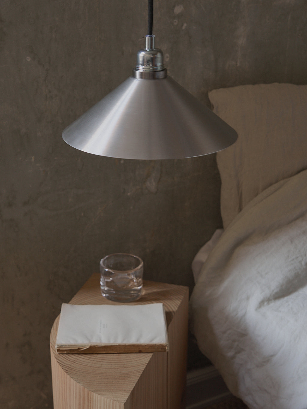 Cone Shade Aluminium Medium, Frama