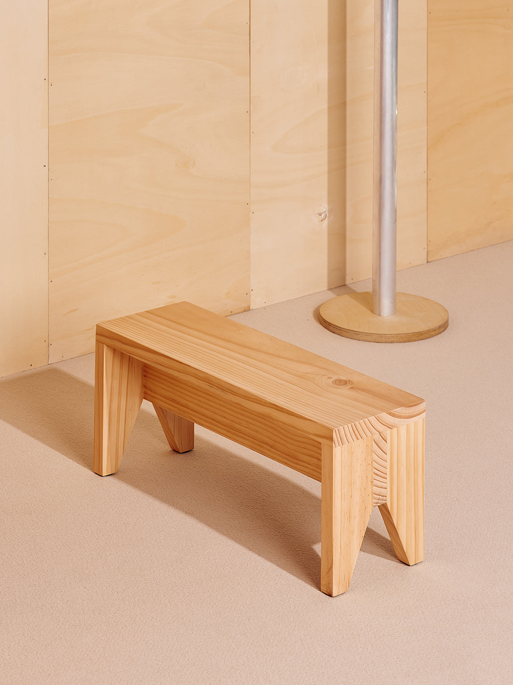 Manolito Stool Long, HAY