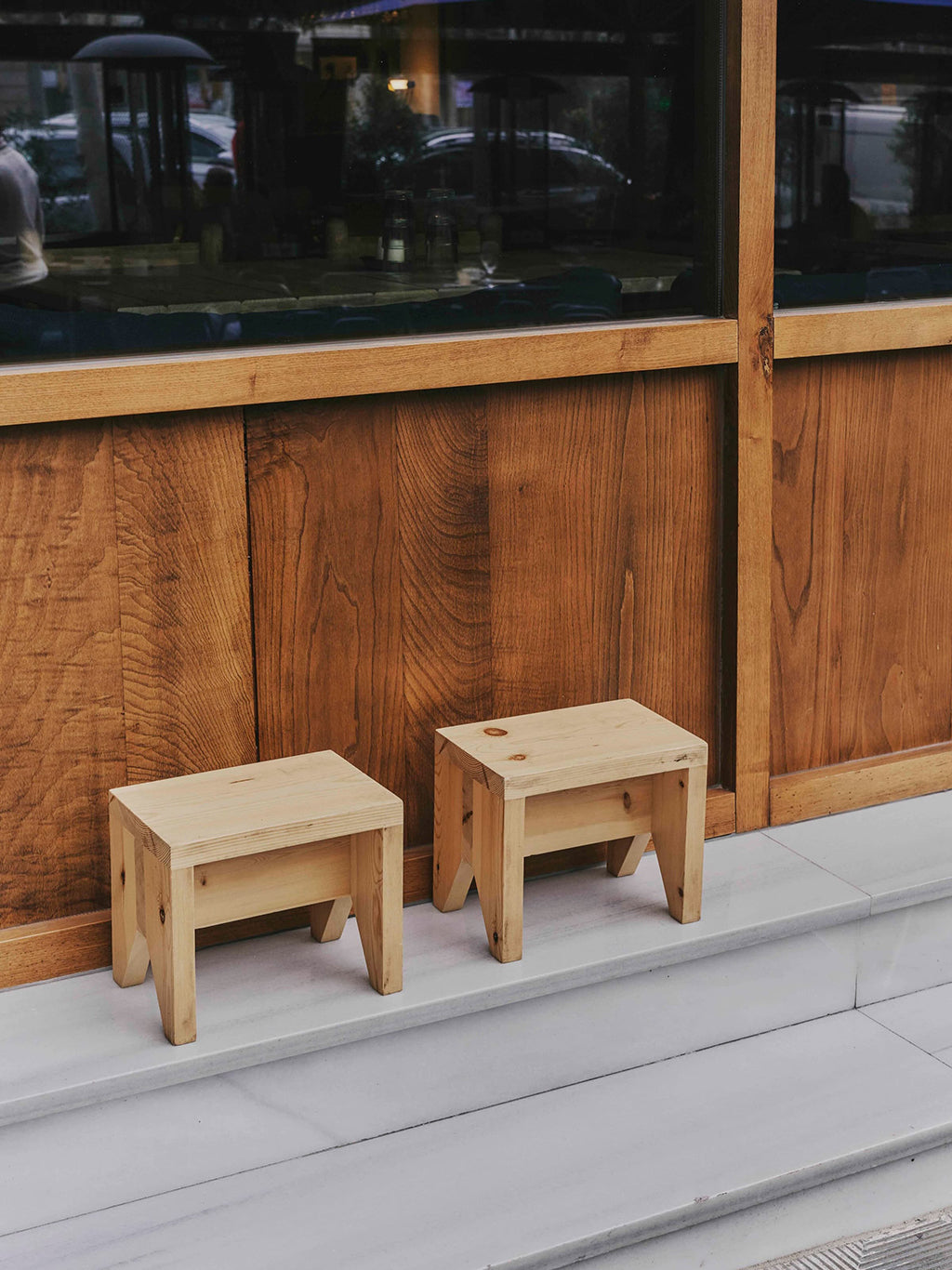 Manolito Stool Short, HAY
