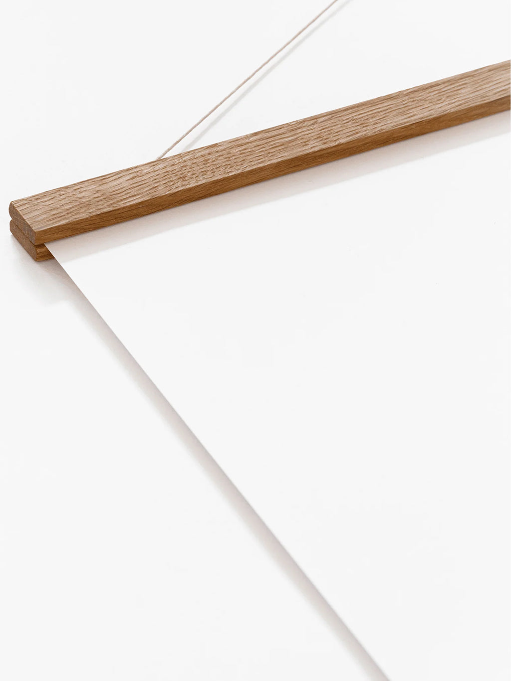 Magnetic Poster Hanger Oak, Sofie Bernhagen