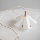 Sinuate Pendant Large Brass, Moebe
