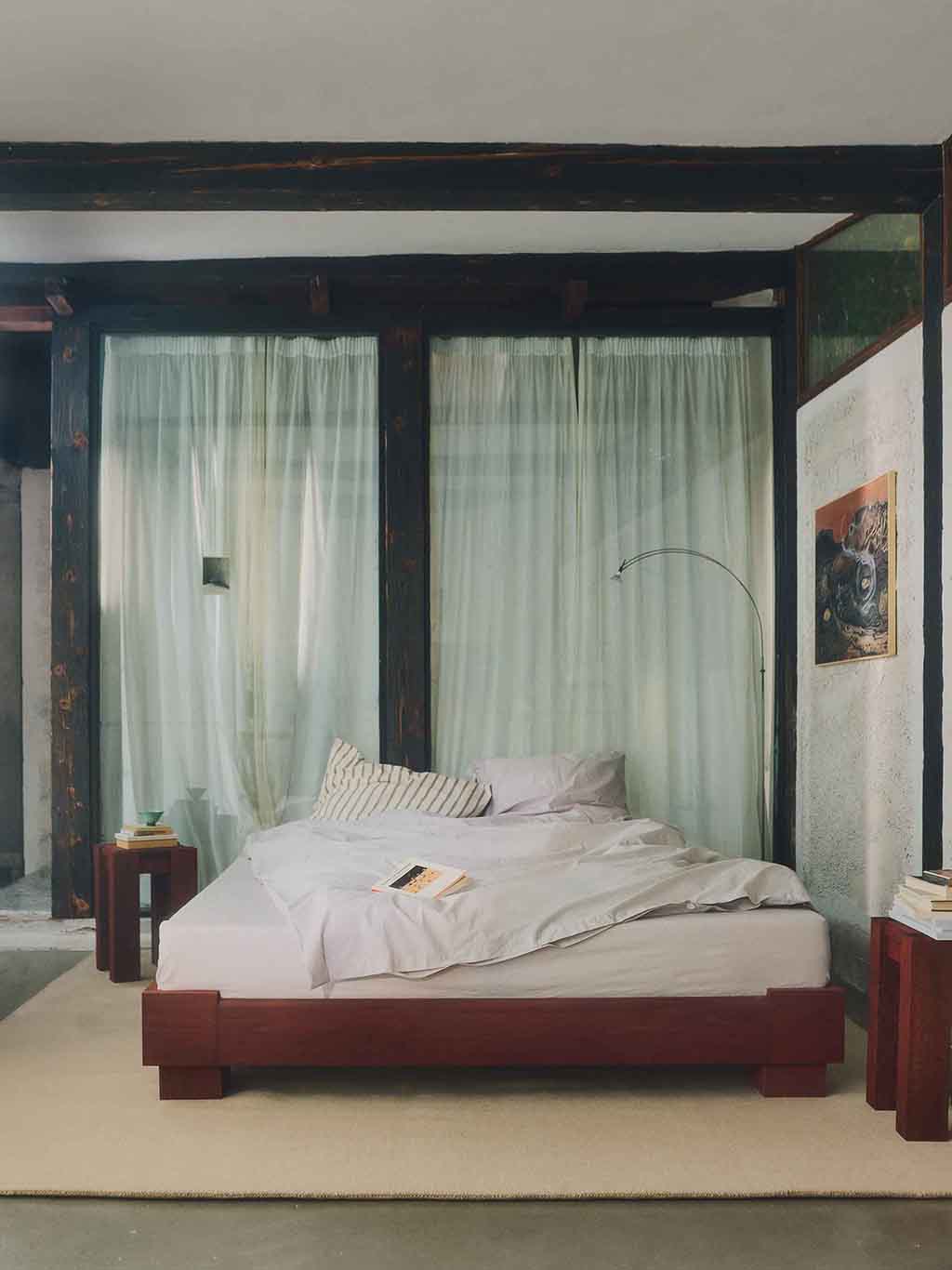 Cubico Bed Frame Dark Amber, RYE