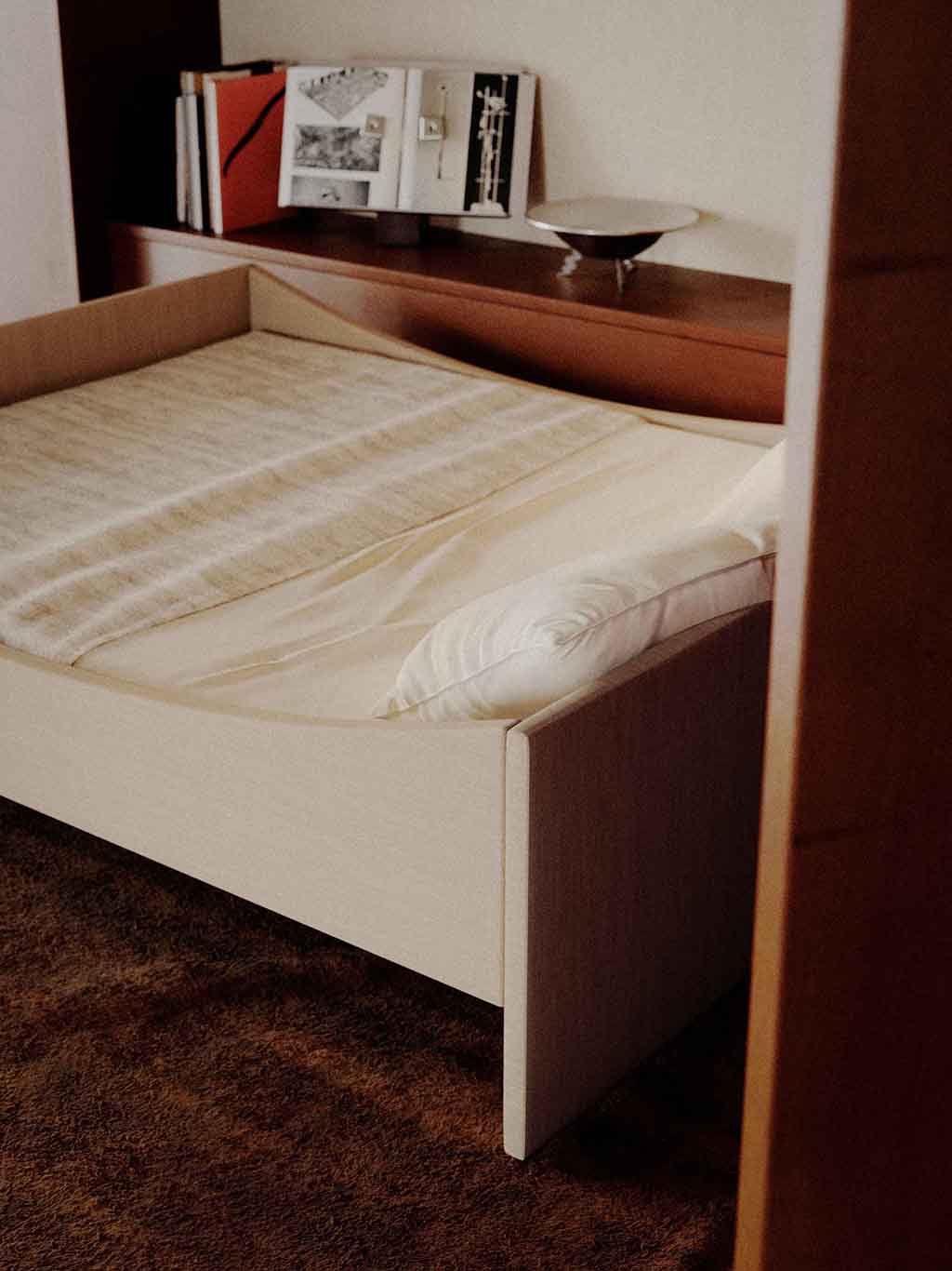 Curved Bed Frame Light Beige, RYE