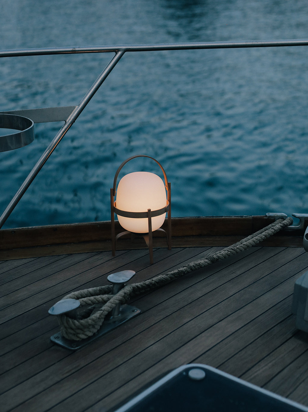 Cestita Batería Lamp, Santa & Cole