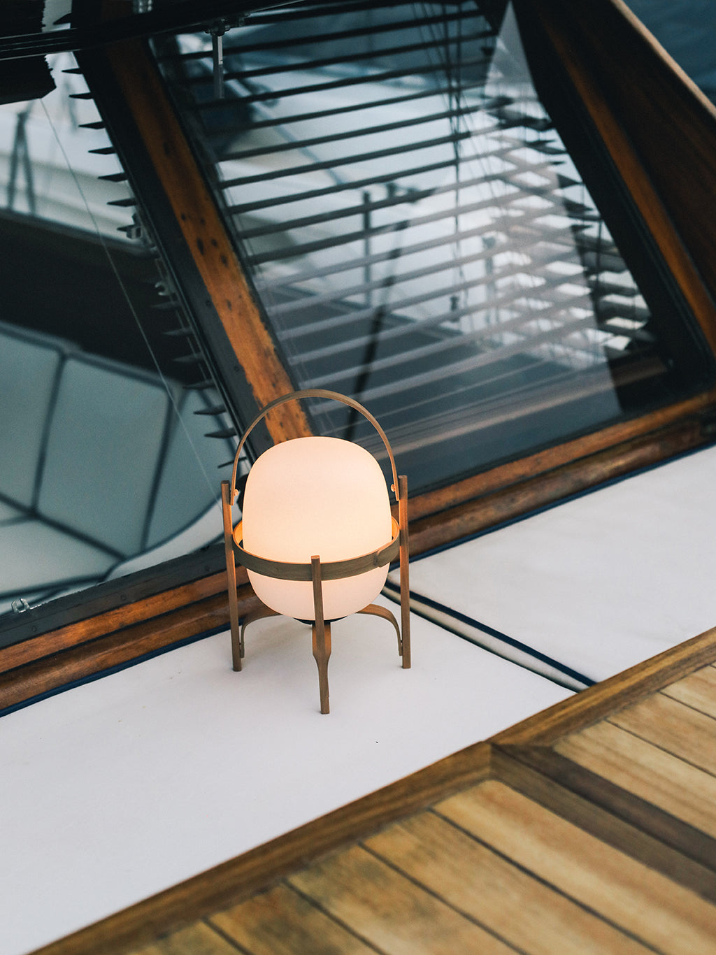 Cestita Batería Lamp, Santa & Cole