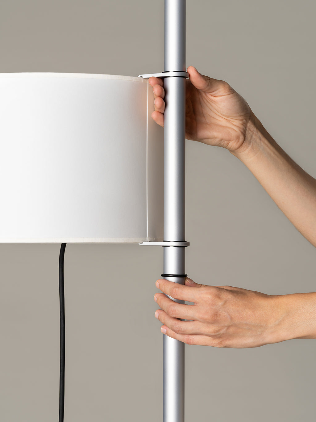 TMA Floor Lamp Aluminium, Santa & Cole
