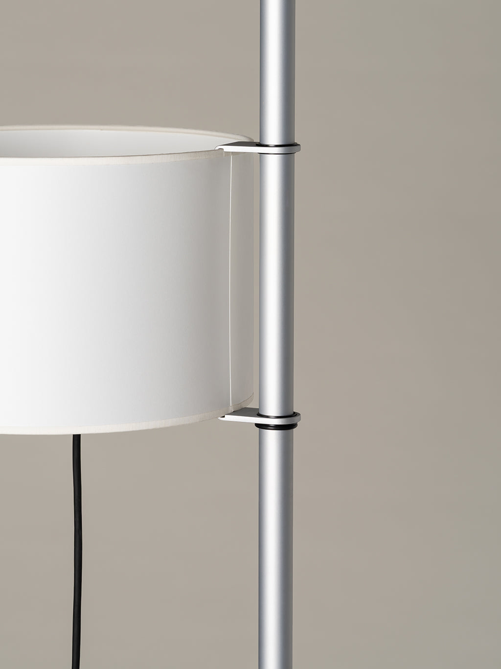 TMA Floor Lamp Aluminium, Santa & Cole
