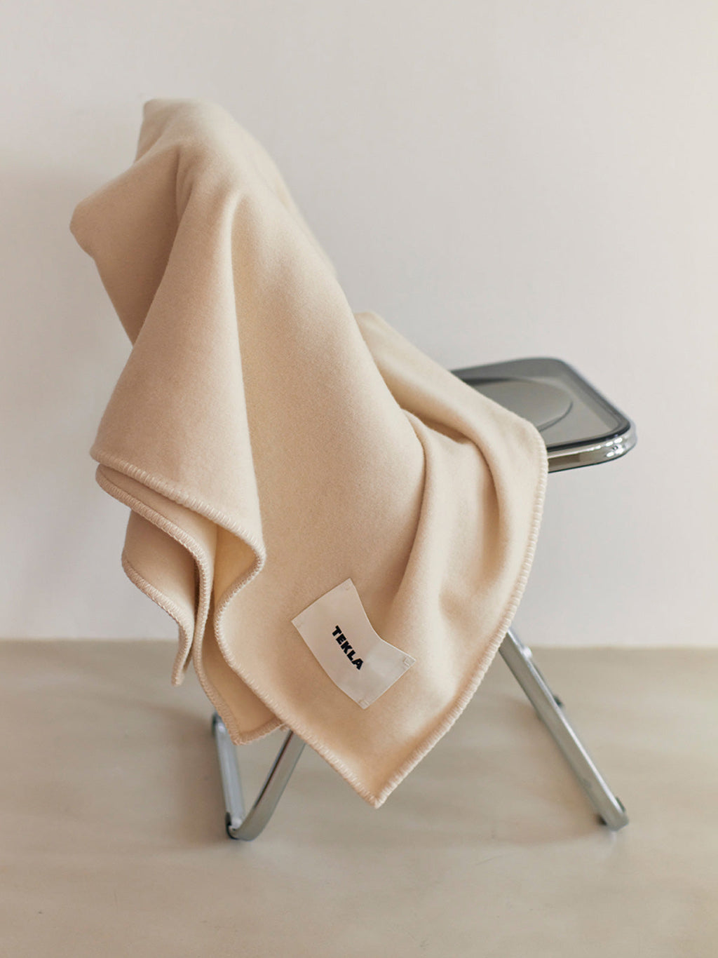 Lambswool Blanket Ivory, Tekla