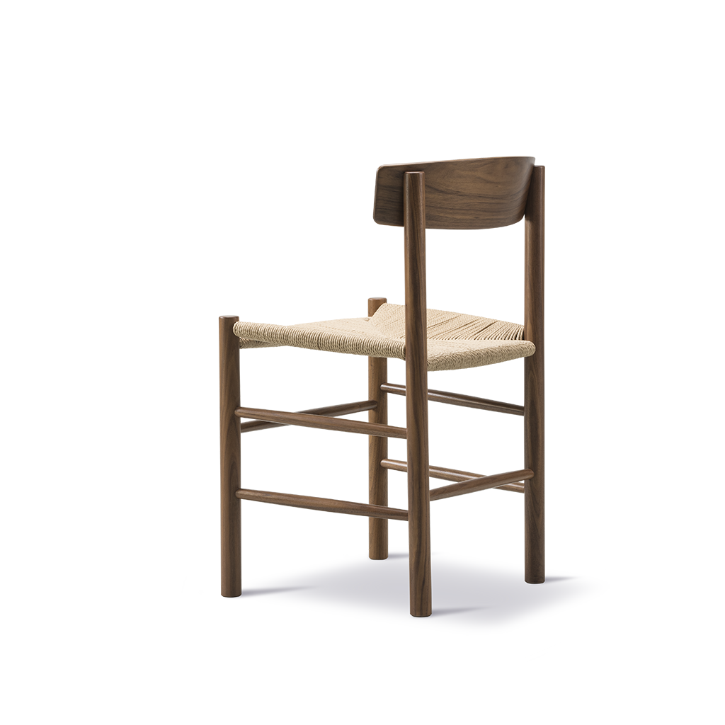 J39 Chair Oiled Walnut, Fredericia