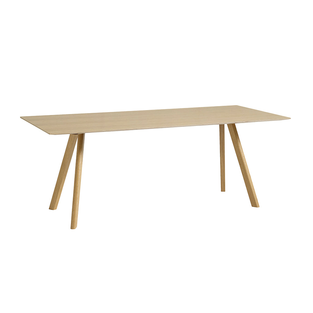 CPH30 Table Clear Lacquered Oak, Hay
