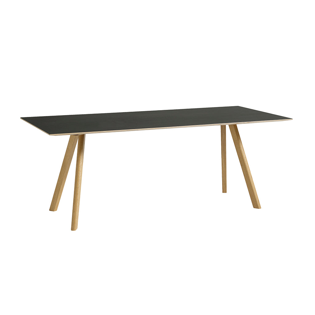 CPH30 Table Clear Lacquered With Black Linoleum Top, Hay
