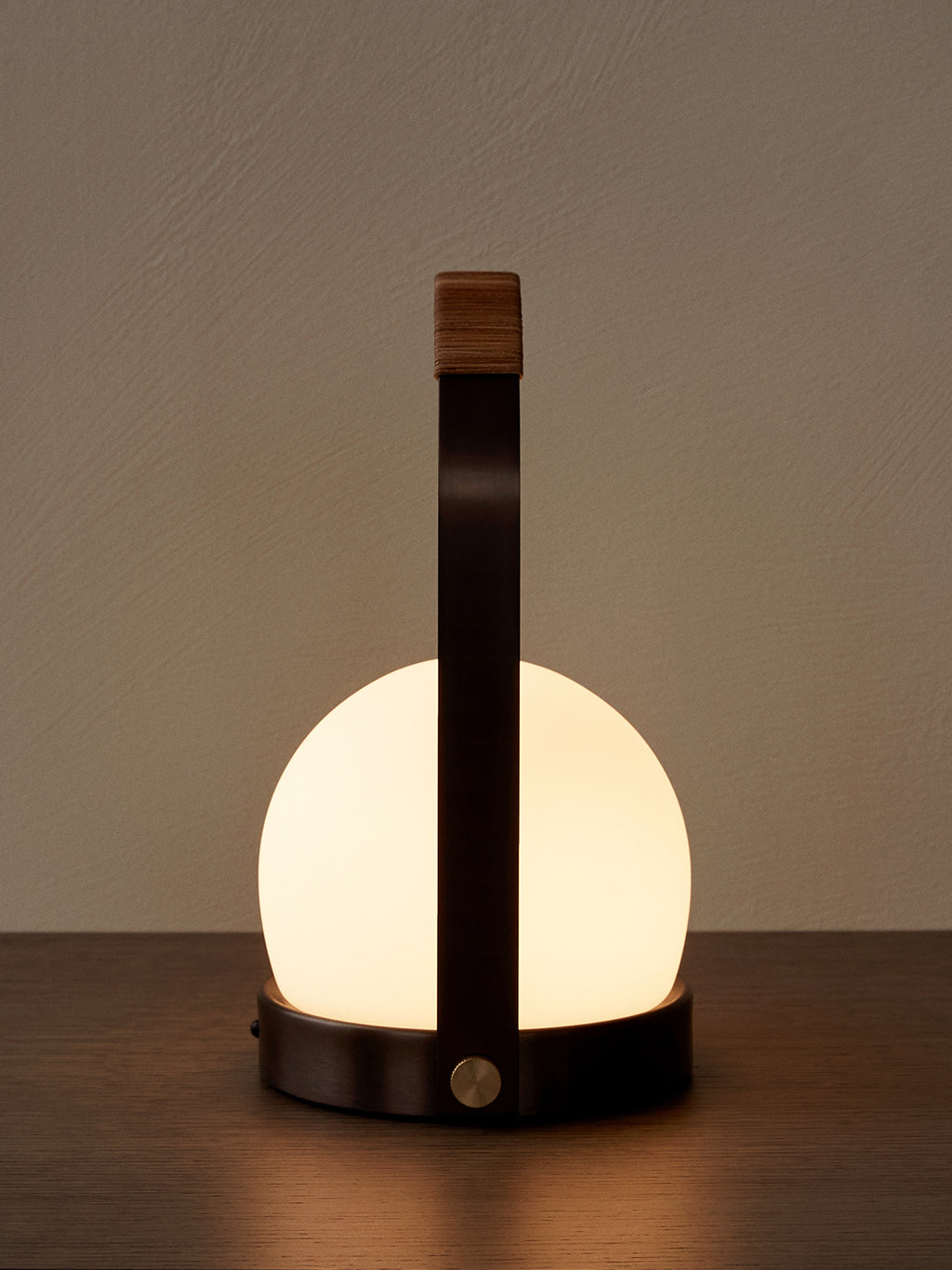 Carrie Table Lamp Bronzed Brass, Menu