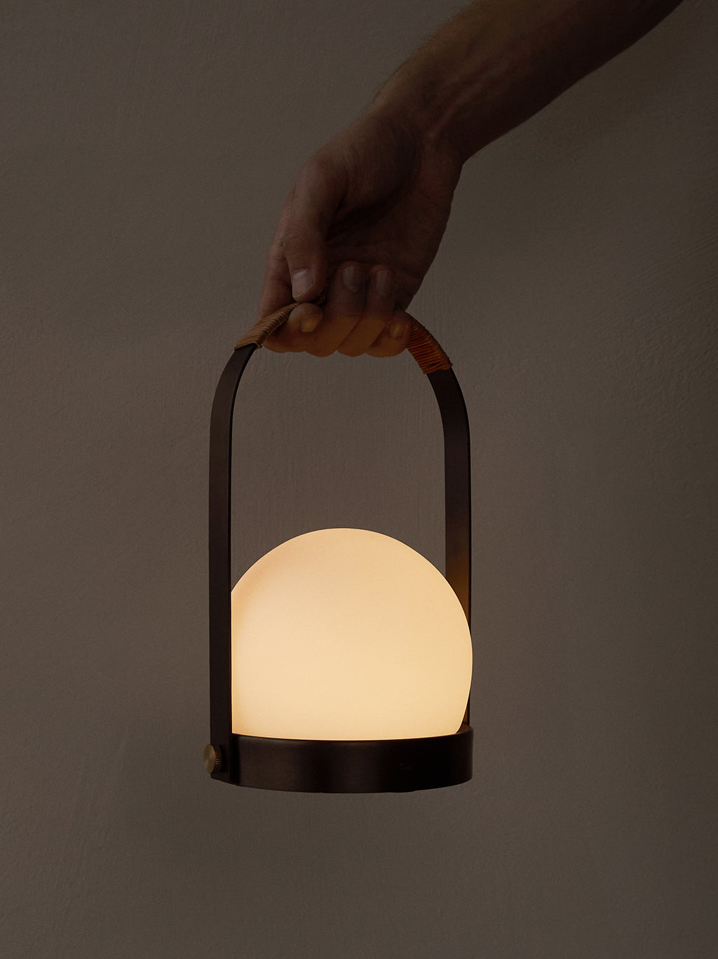 Carrie Table Lamp Bronzed Brass, Menu