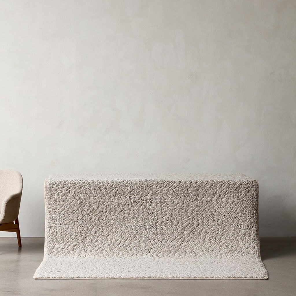 Gravel Rug Ivory, Menu