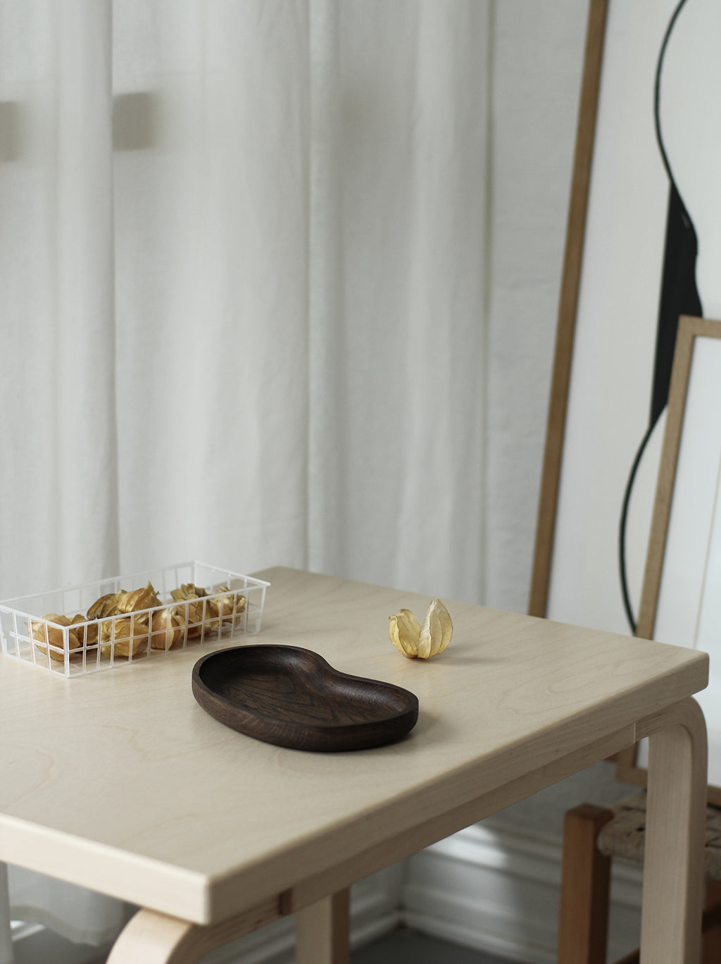 Filipine Tray Smoked Oak, Oslo Aula